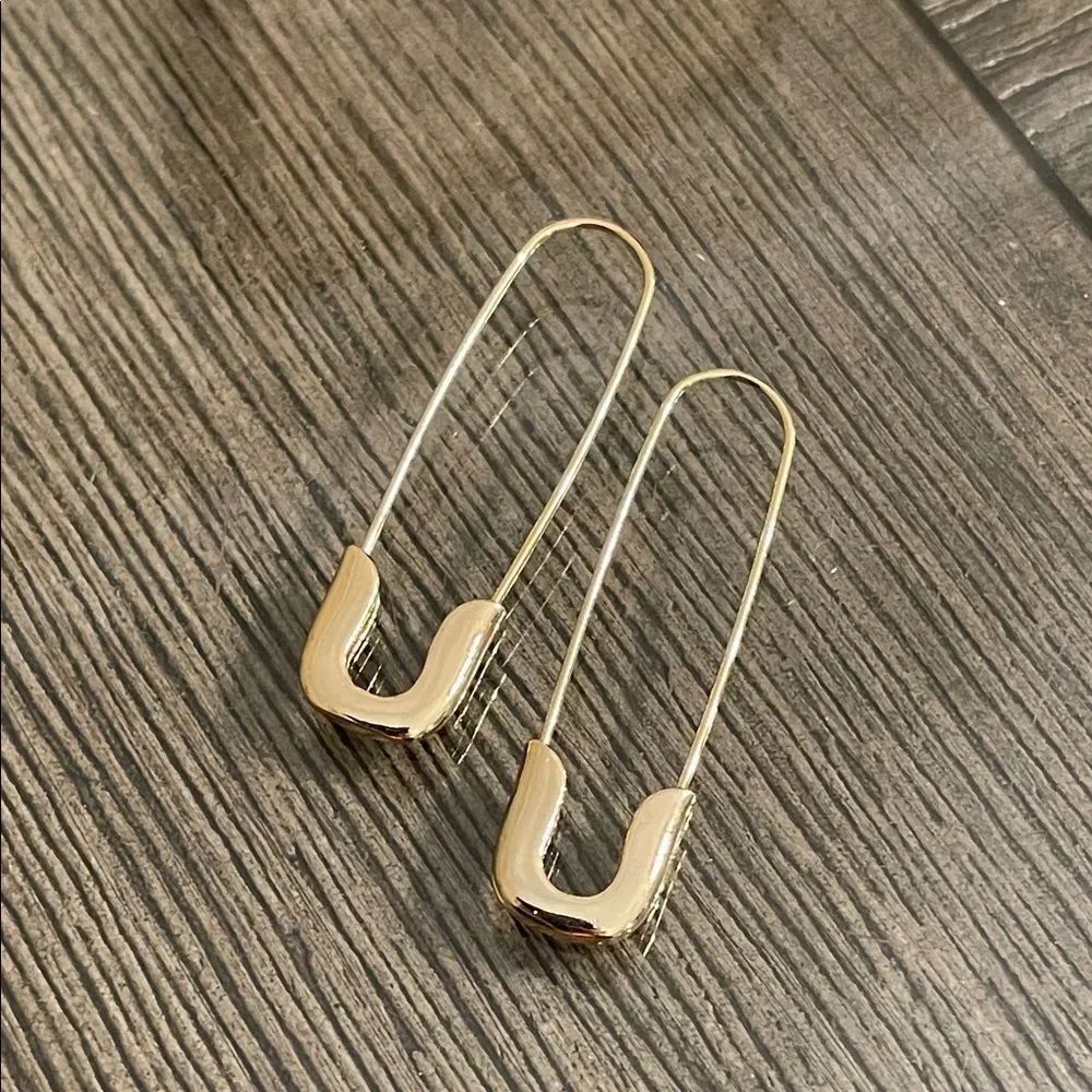 Trendy Gold-tone Metal Safety Pin Earrings